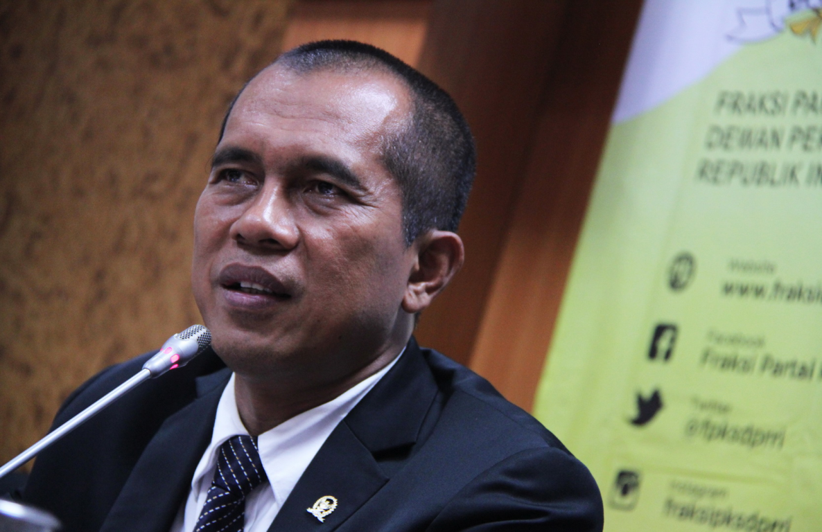 Ketua Komisi 1 DPR RI, Abdul Kharis Almasyhari