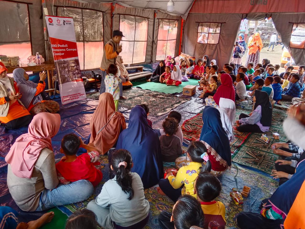 RKI Cianjur Adakan Trauma Healing Untuk Anak-anak Korban Gempa Cianjur