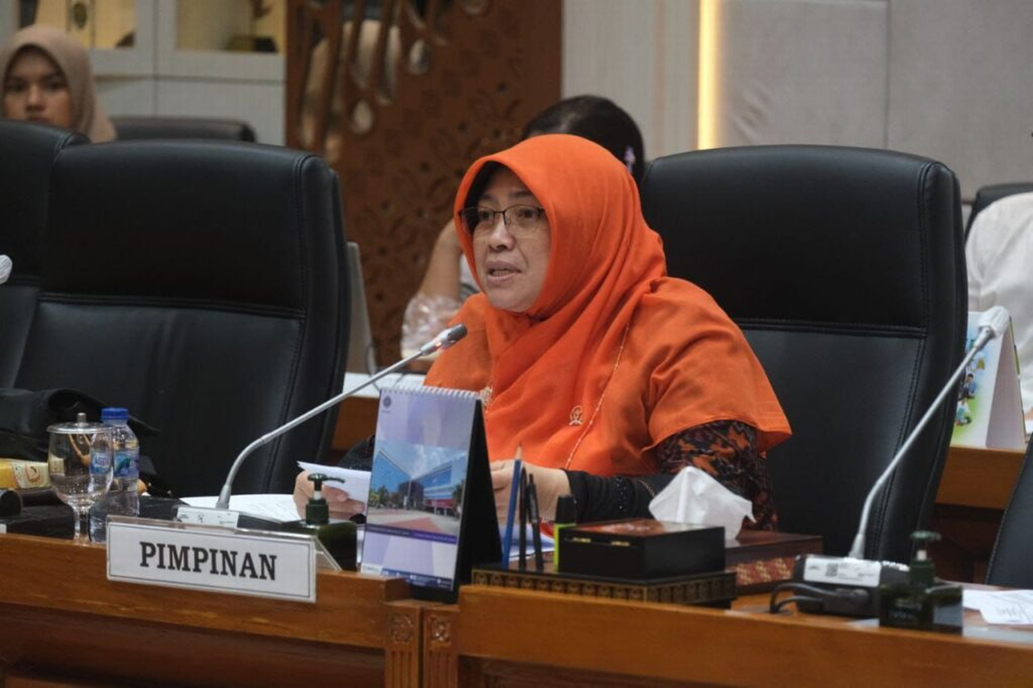 Soal Ratusan Nakes Dipecat dan Bidan Gagal Jadi P3K, Legislator PKS: Bukti Belum Dihargai Negara