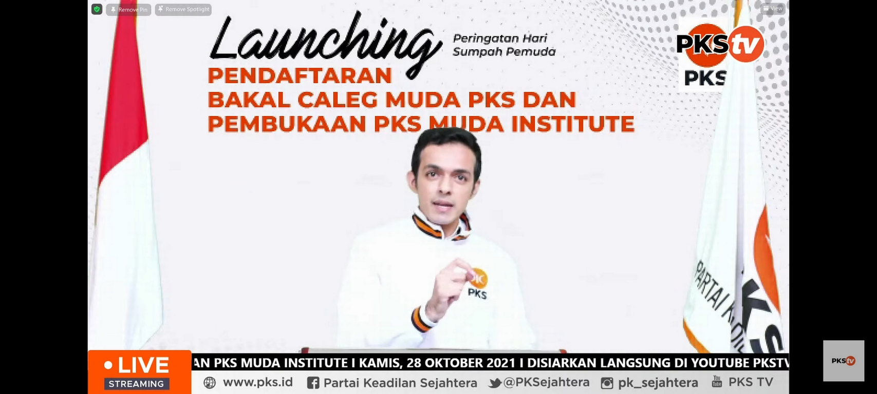 Ketua Bidang Kepemudaan DPP PKS, dr. Gamal Albinsaid menyampaikan Orasi Kepemudaan dalam acara Launching Pendaftaran Bakal Caleg Muda PKS dan Pembukaan PKS Muda Institute