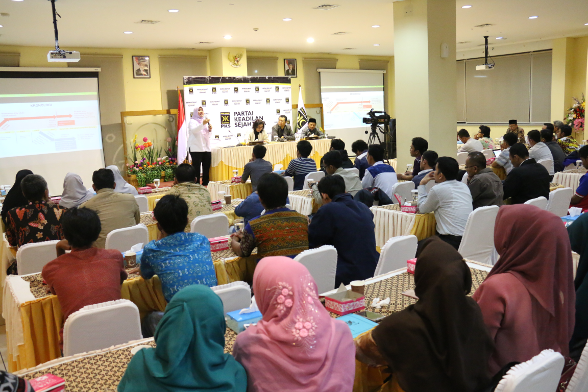 Diskusi Publik Bid. Ekuinteklh DPP PKS. Dok: PKSFoto/ Daru
