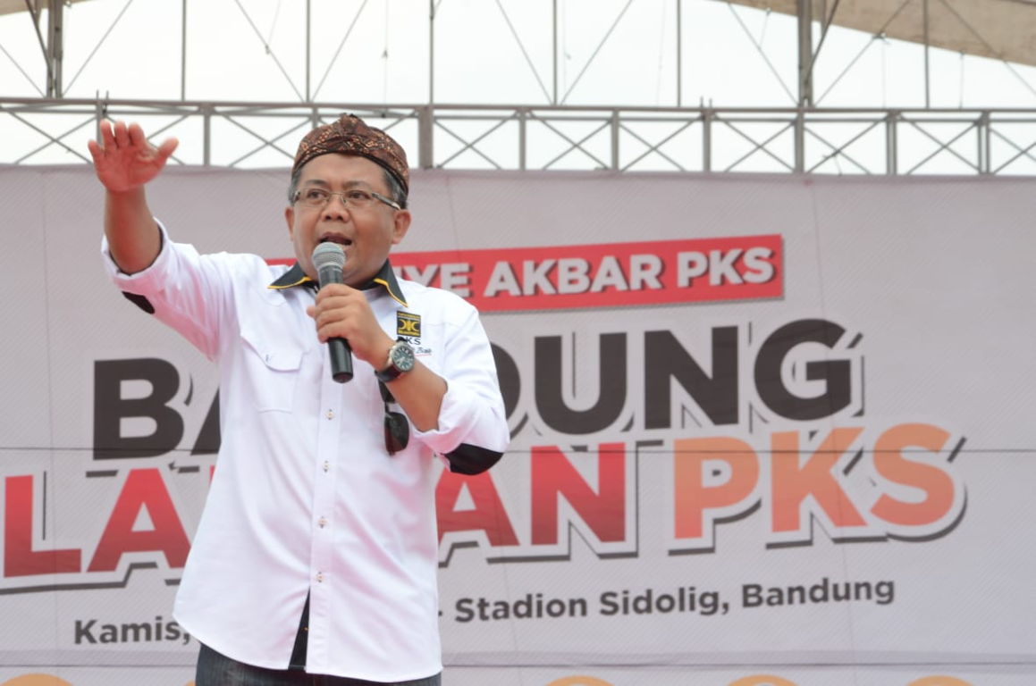 Presiden Partai Keadilan Sejahtera Mohamad Sohibul Iman di Kampanye Akbar PKS di Bandung, Kamis (11/04/2019). (Donny/PKSFoto)