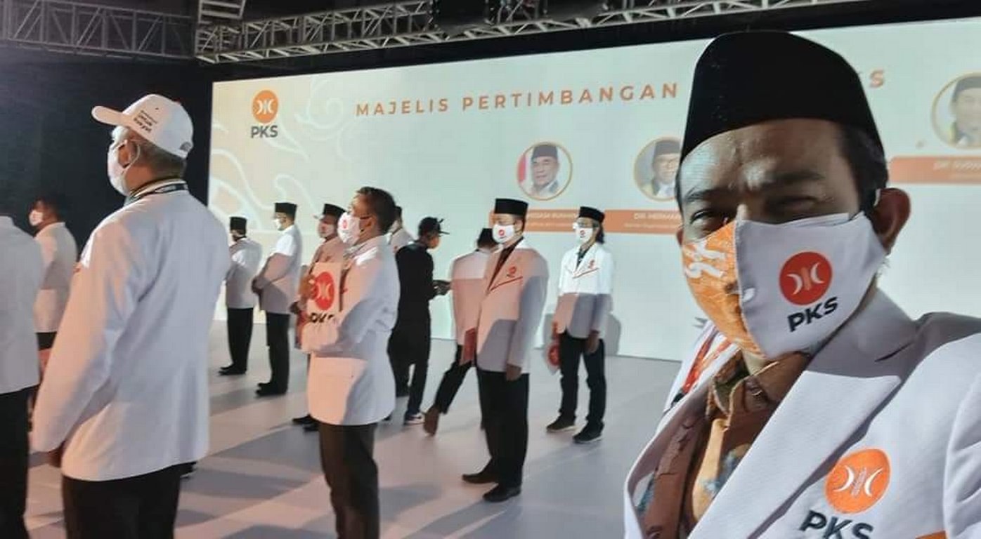 Ketua DPP PKS Wilayah Sumatera Bagian Utara Hendry Munief (dokpri)