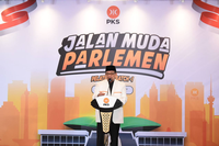 FOTO : PKS Luncurkan Program Calon Anggota Parlemen Muda