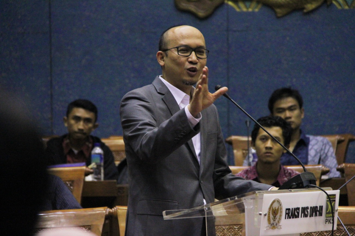 Wakil Ketua DPR RI Fraksi Partai Keadilan Sejahtera Ecky Awal Mucharam