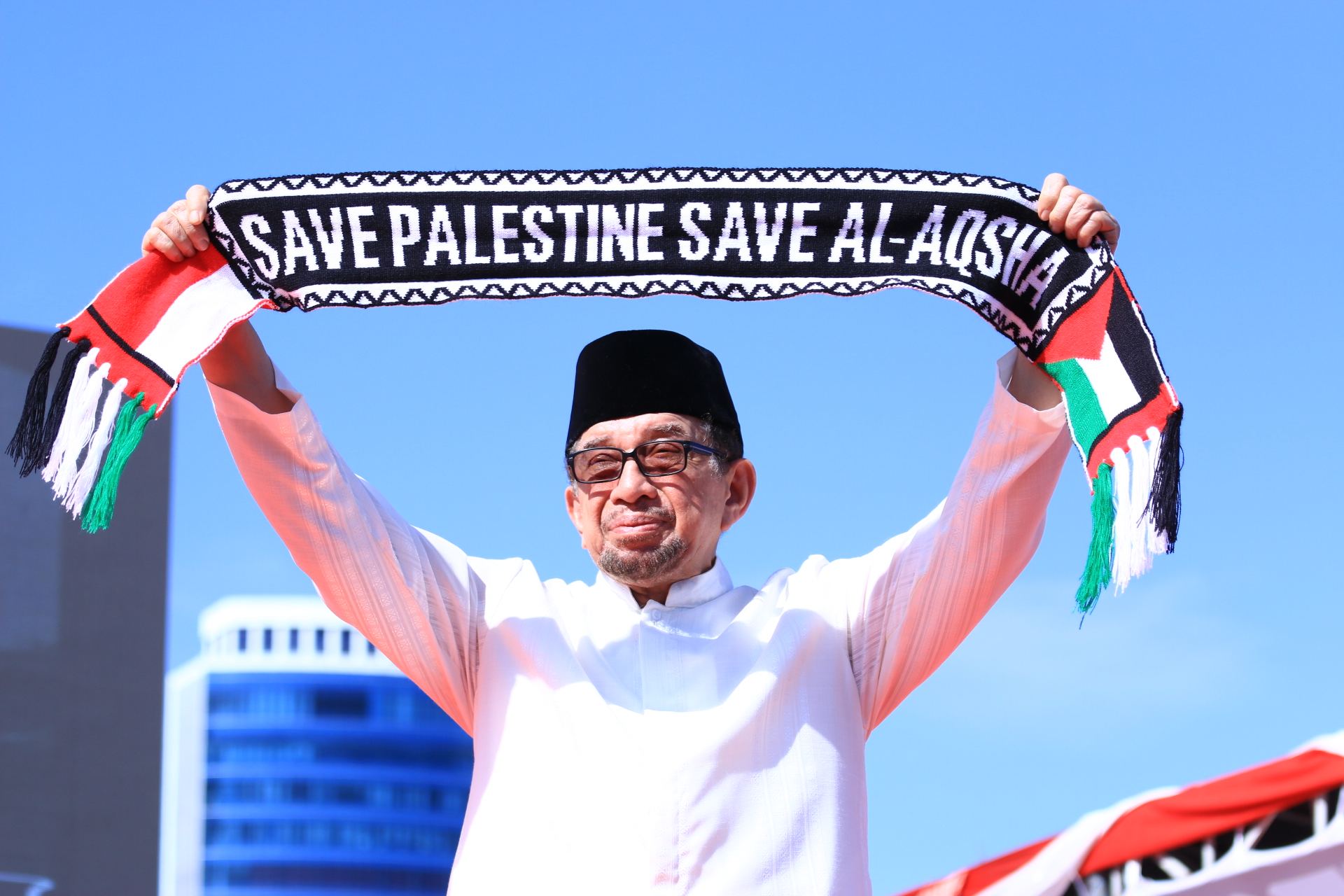 Ketua Majelis Syura PKS, Dr. Salim Segaf Al Jufri pada Aksi Simpatik “Selamatkan Kemanusiaan di Gaza” di Jakarta, Sabtu, 24/05/25.