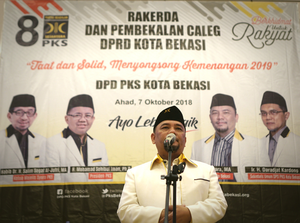Ketua DPD PKS Kota Bekasi, Heri Koswara dalam pembekalan CAD PKS Kota Bekasi, Ahad (7/10) (PKSFoto Kota Bekasi)