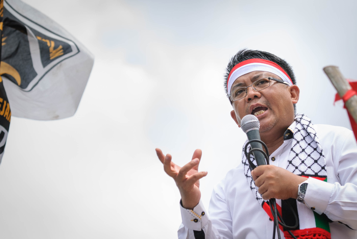 Presiden PKS Mohamad Sohbul Iman dalam Aksi Bela Palestina di depan Kedubes AS Desember 2017 (M Hilal/PKSFoto)