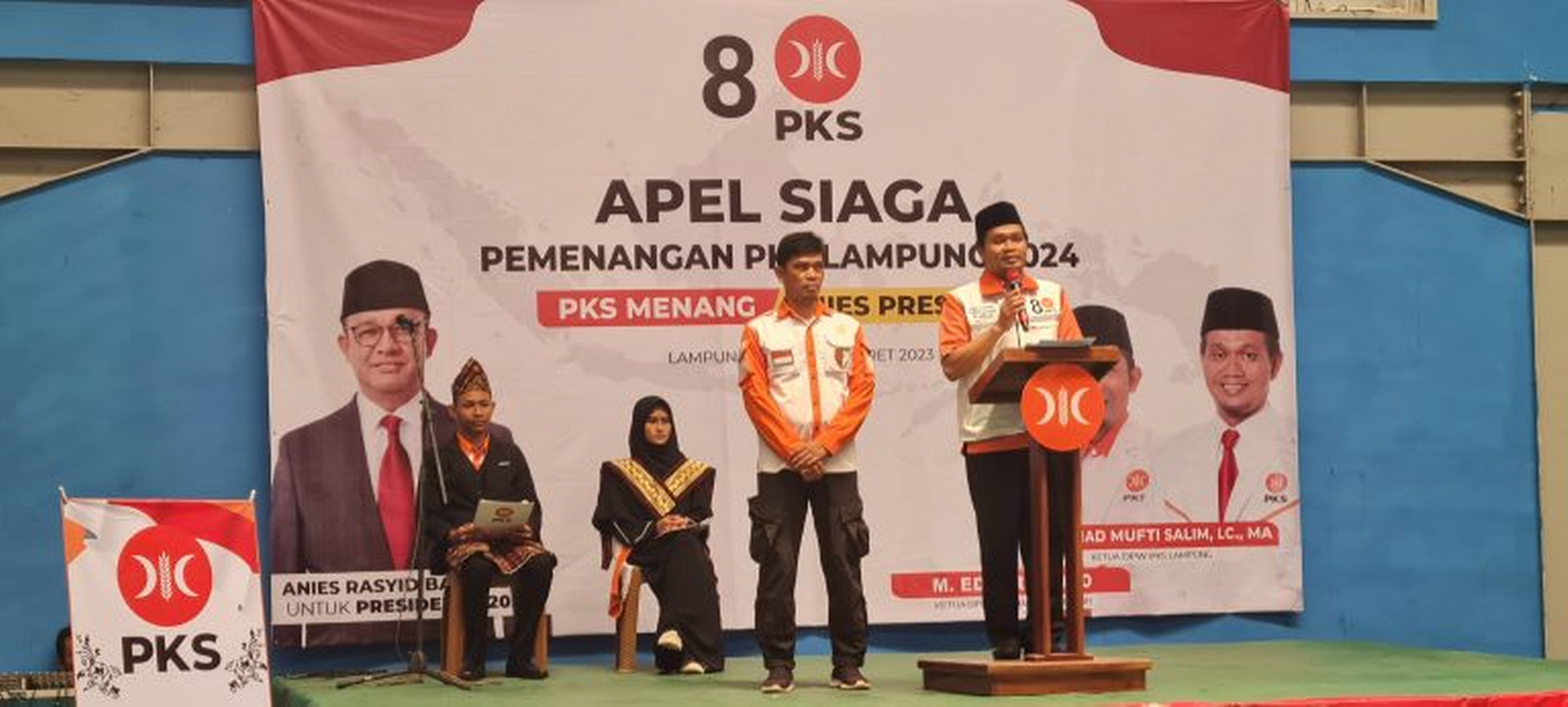 Ketua DPW PKS Lampung Ahmad Mufti Salim memberikan arahan di Apel Siaga PKS Lampung