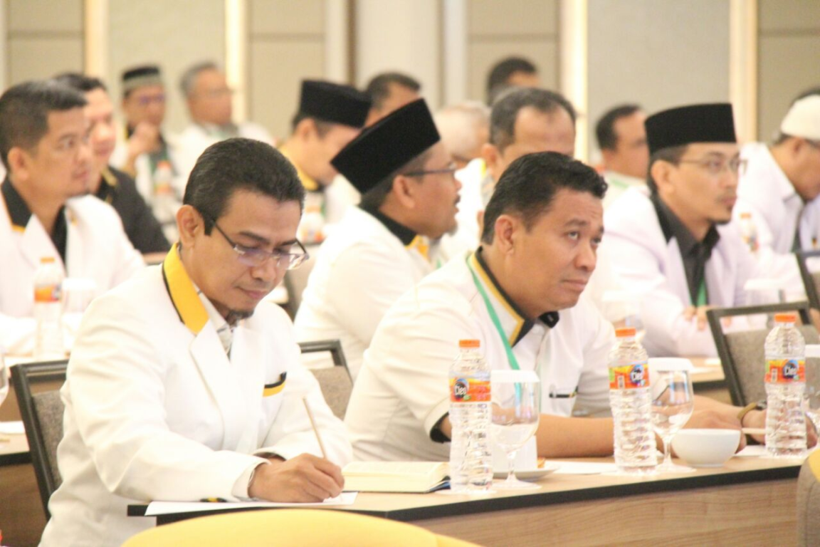 Ketua DPW PKS Riau Hendry Munief saat mengikuti Pembekalan Caleg Terpilih di Jakarta (dokpri)