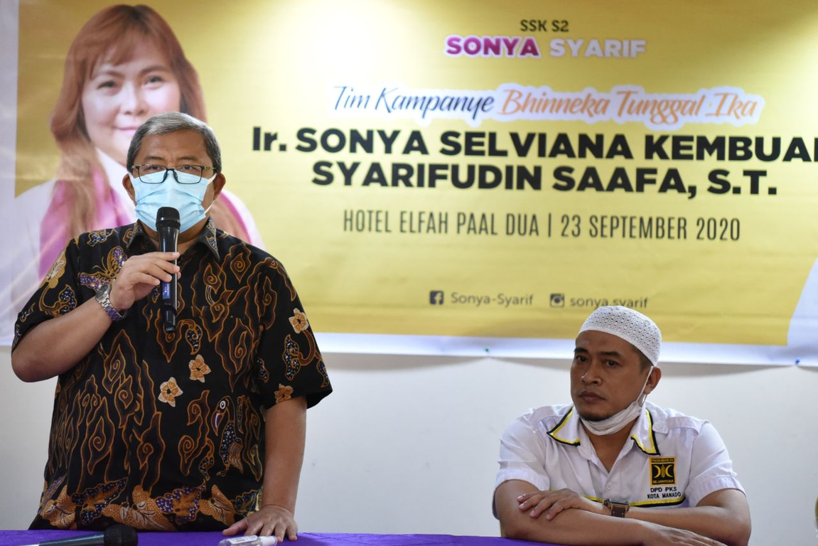 Wakil Ketua Majelis Syura Ahmad Heryawan dalam Silaturahim Pemenangan Pilkada di Kota Manado, Ahad (15/11/2020). (Donny/PKSFoto)