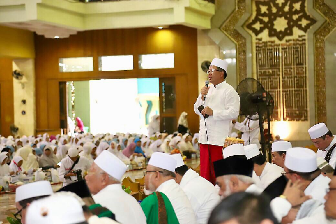 Presiden PKS Mohamad Sohibul Iman menyampaikan tausiyah dalam peringatan Maulid Nabi Muhammad SAW di kompleks Jakarta Islamic Center, Sabtu (13/1). (Juliyanto/PKS Foto)