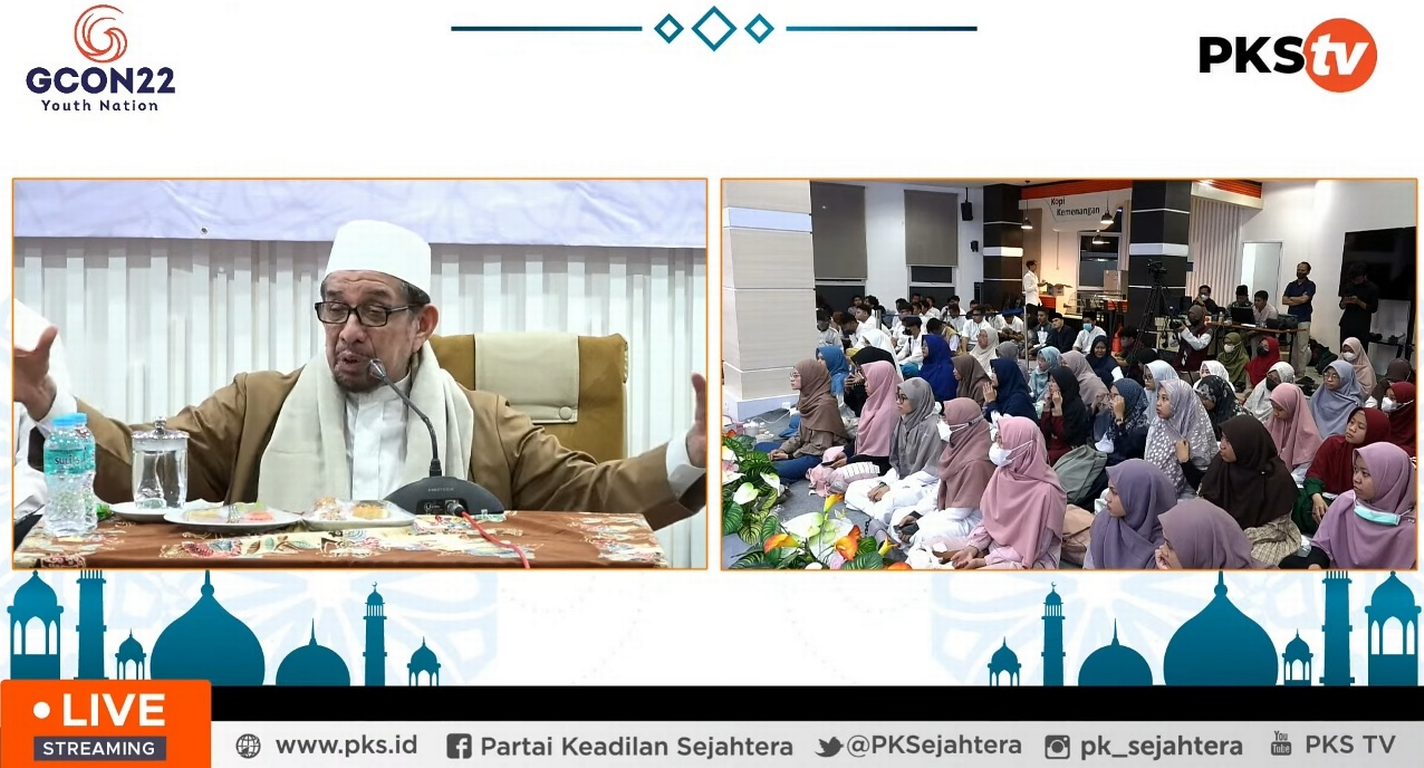 Ketua Majelis Syura Partai Keadilan Sejahtera (PKS) Dr. Salim Segaf Al Jufri hadir memberikan tausiyah dalam agenda pembukaan G Con 22 yang diselenggarakan oleh Garuda Keadilan