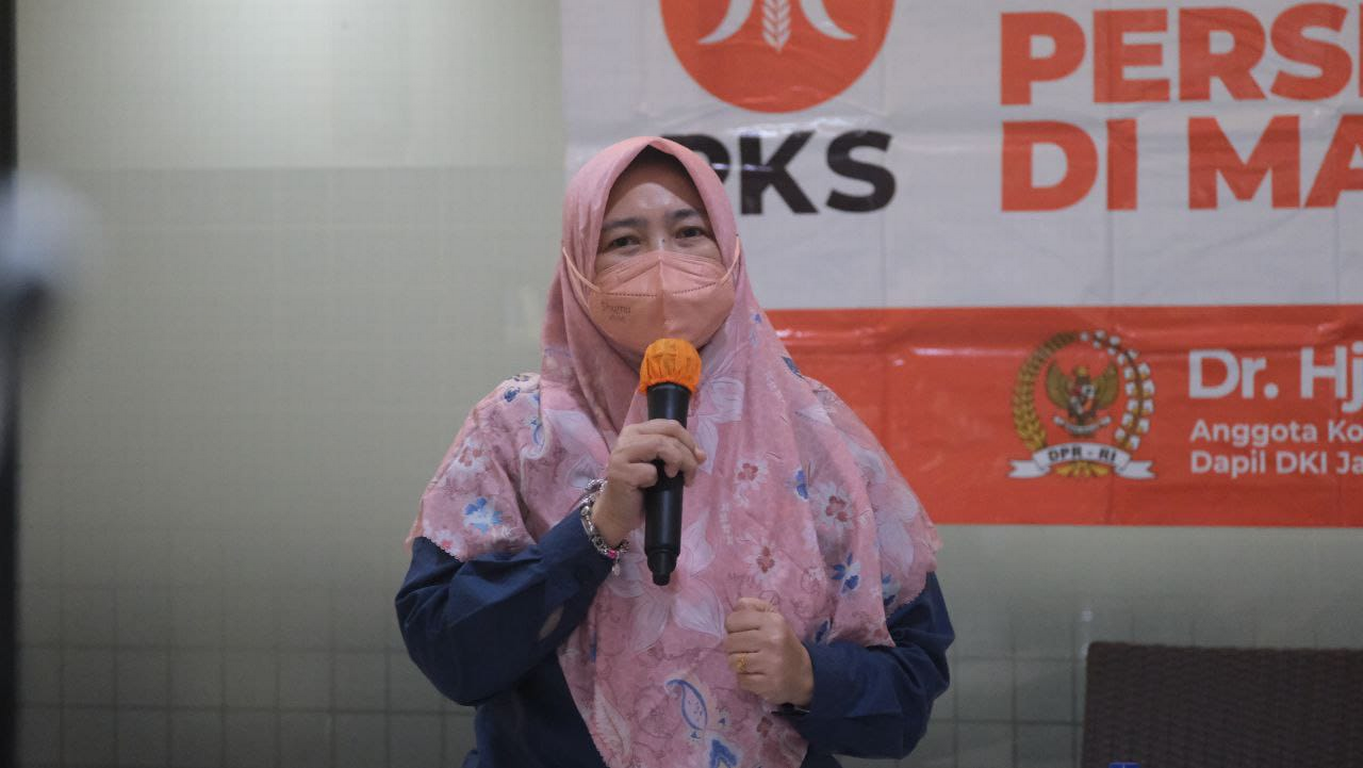 Ketua DPP PKS Bidang Perempuan dan Ketahanan Keluarga (BPKK) Dr Kurniasih Mufidayati