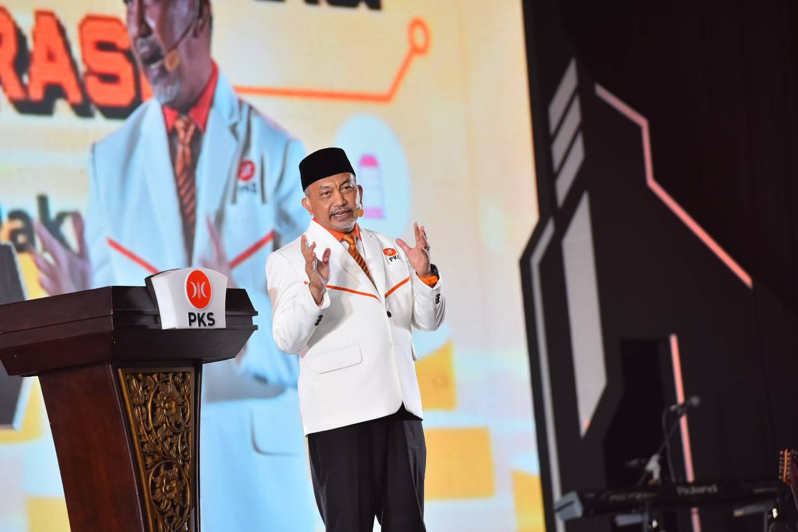 Presiden PKS Ahmad Syaikhu dalam puncak Rakernas PKS 2022 di Hotel Bidakara, Jakarta, Rabu (2/2) (M Hilal/PKSFoto)